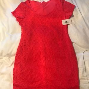 Women’s dress. Tags attached.